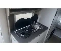 Bürstner Premio Black Forest 495 TK - 7