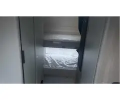 Bürstner Premio Black Forest 495 TK - 9