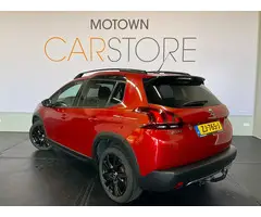 Peugeot 2008 1.2 GT-Line 130Pk Black Pack Camera Leder Clima