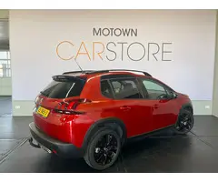 Peugeot 2008 1.2 GT-Line 130Pk Black Pack Camera Leder Clima