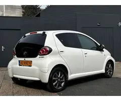 Toyota Aygo 1.0-12V Dynamic Navigator | Airco | 5-Deurs - 6