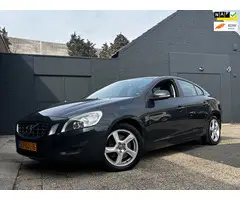 Volvo S60 2.0T Intro Edition | Automaat