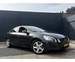 Volvo S60 2.0T Intro Edition | Automaat