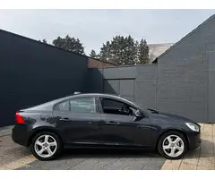 Volvo S60 2.0T Intro Edition | Automaat