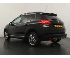 Peugeot 2008 1.2 PureTech Allure - Navigatie - Climate Controle - Panoramadak