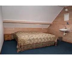 Ruim vakantiehuis met grote tuin op wandelafstand van strand