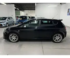 Seat Leon 1.6 Sport NAVIGATIE / SPORTVELGEN / NW BANDEN