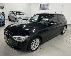 BMW 1-serie 116i Upgrade Edition LEDER / NAVIGATIE / XENON
