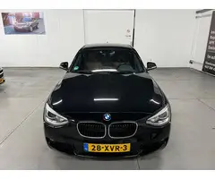 BMW 1-serie 116i Upgrade Edition LEDER / NAVIGATIE / XENON