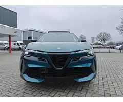 Alfa Romeo Junior 1.2 Turbo Hybrid Ibrida Speciale