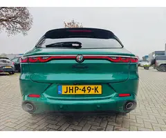 Alfa Romeo TONALE 1.3T PHEV Tributo Italiano