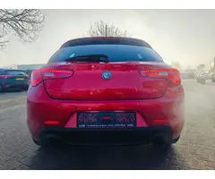 Alfa Romeo Giulietta 1.7 TBi Quadrifoglio Verde Rosso Competizione
