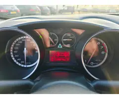 Alfa Romeo Giulietta 1.7 TBi Quadrifoglio Verde Rosso Competizione - 9