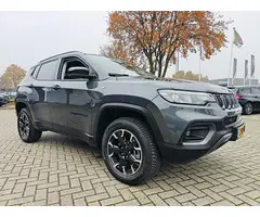Jeep Compass 4xe 240 Plug-in Hybrid Electric Trailhawk