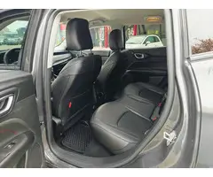 Jeep Compass 4xe 240 Plug-in Hybrid Electric Trailhawk - 9