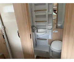 Buerstner BT6903 Camper automaat Luchtvering, Camera & scouterrek - 9