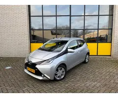 Toyota Aygo 1.0 x-sport, Camera, LMV, Airco