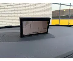 Volvo XC70 3.2 Momentum - 8