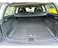 Volvo XC70 3.2 Momentum - 10