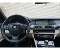 BMW 5-serie Dealer onderhouden 528i Upgrade Edition Xenon, Leer, Navi & PDC
