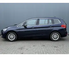BMW 2 Serie Gran Tourer BJR 2015 216d 116 PK Corporate Lease Essential 7p. SCHUIF-KANTELDAK | NAVI - 8