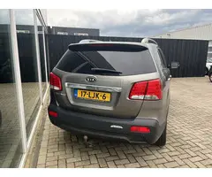 Kia Sorento 2.4 X-clusive 7p. Cruise / Trekhaak / Leer / Schuif-kantel dak - 9