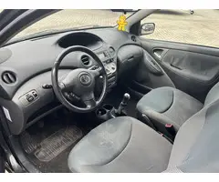 Toyota Yaris 1.3 VVT-i Sol lmv (bj 2004)