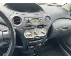 Toyota Yaris 1.3 VVT-i Sol lmv (bj 2004)