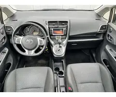 Toyota Verso-S 1.3 VVT-i Trend Automaat Dealer onderhouden NL auto Pano dak Clima Cruise Trekhaak - 9