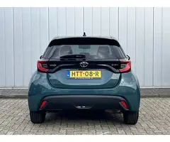 Toyota Yaris 1.5 Hybrid 115 Dynamic Comfort Pack NL Auto Parkeersensoren Stoel Stuur Verwarmd