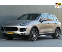 Porsche Cayenne 3.6 S Facelift Pano Sport Chrono Luchtvering 360Camera Bose