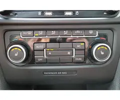 Volkswagen Golf 2.0 GTI Adidas edition Climate Stoelverwarming Cruise - 8