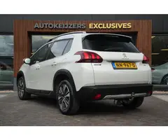 Peugeot 2008 1.2 PureTech Allure Pano Dakrail DAB Trekhaak Airco Stuurwielbed. Camera - 7