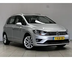 Volkswagen Golf Sportsvan 1.2 TSI Highline/ D-Riem verv: 165.000 KM!/ Trekhaak/ Camera/ Panorama-Dak - 1