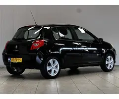 Renault Clio 1.2-16V Dynamique/ Trekhaak/ 16'' LMV/ Airco/ Cruise/ Elek. pakket/ Isofix/ Radio-CD/ M