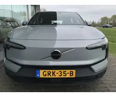 Volvo EX30 Single Motor Extended Range Core 69 kWh | Rijklaar incl 12 mnd Bovag | SoH 96% Warmtepomp