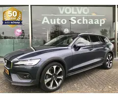 Volvo V60 Cross Country Automaat 2.0 B5 AWD Pro | Rijklaar incl garantie | Panoramadak Darktint Spor - 1