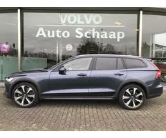 Volvo V60 Cross Country Automaat 2.0 B5 AWD Pro | Rijklaar incl garantie | Panoramadak Darktint Spor - 2