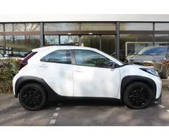 Toyota Aygo X 1.0 VVT-i MT Play | Rijklaar | Apple/Android | Camera | Adap. cruise | Bluetooth | Air - 7