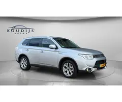 Mitsubishi Outlander 2.0 PHEV Business Edition X-Line, Camera, PDC, Trekhaak, Climate - 9