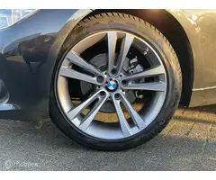 BMW 3-serie 320i High Executive