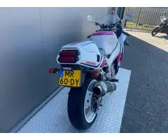 YAMAHA YZF 750 R - 1993
