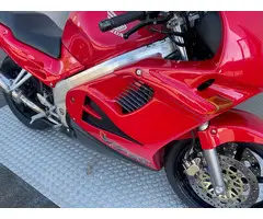 HONDA VFR 750 F - 1996 - 8