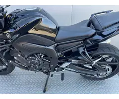YAMAHA FZ 8 - 2012
