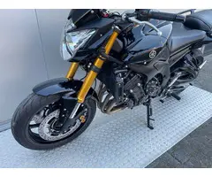 YAMAHA FZ 8 - 2012 - 7