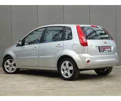 Ford Fiesta 1.3-8V Futura * AIRCO * PDC *
