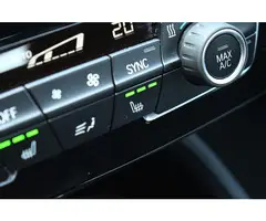 BMW X1 xDrive25e - 10