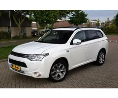 Mitsubishi Outlander 2.0 PHEV Instyle