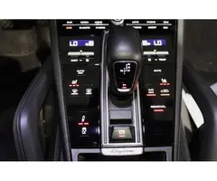 Porsche Cayenne Coupé 3.0 E-Hybrid - 8