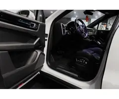 Porsche Cayenne Coupé 3.0 E-Hybrid - 10